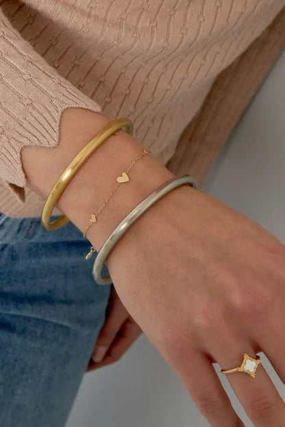 Klassieke armband met hartjes - roestvrij staal